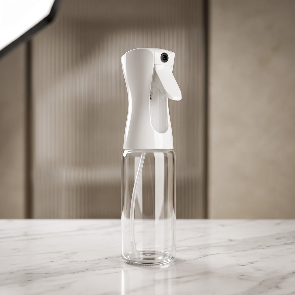 Professional Black & White Continuous Fine Mist Spray Bottle